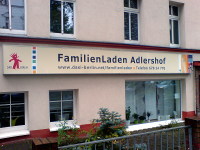 FamilienLaden Adlershof in Berlin-Köpenick. Der Zugang zum Laden ist barrierefrei