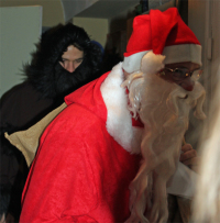 Nikolaus und Knecht Ruprecht stehen überraschend vor der Tür